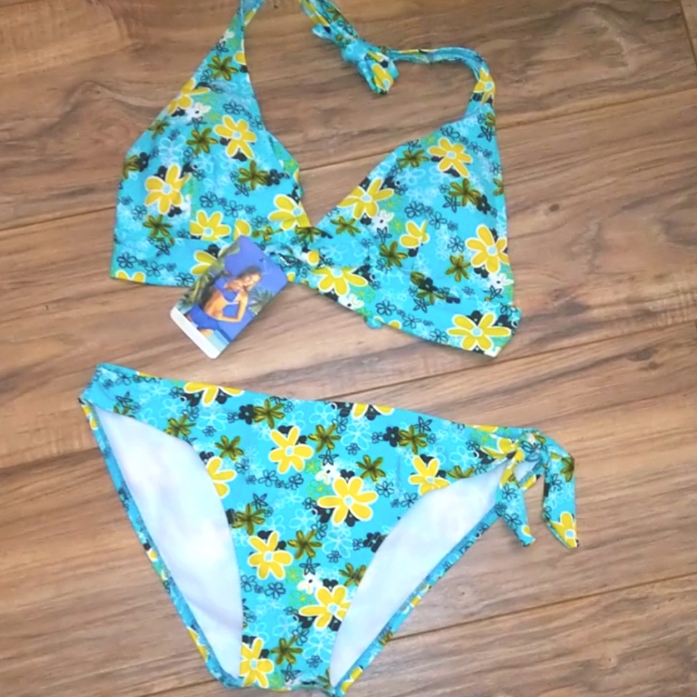 2pc Halter Top Bikini Set Nwt - image 1